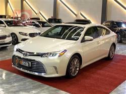 تويوتا أفالون